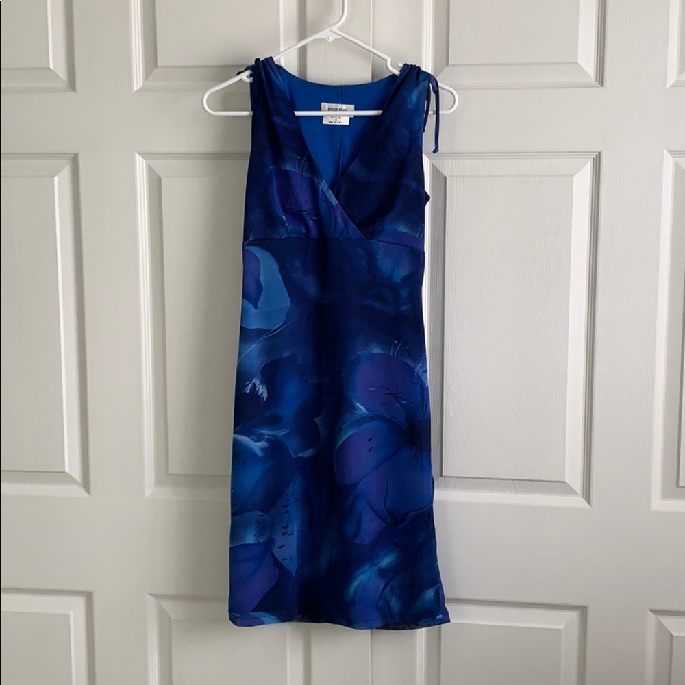 Blue sleeveless dress